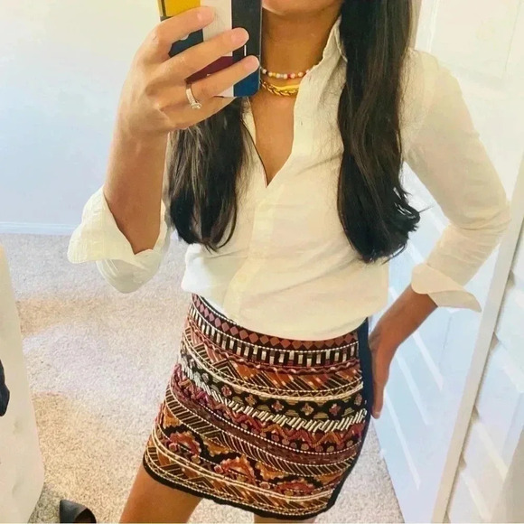 H&M Embroidery Min Skirt - Picture 2 of 9